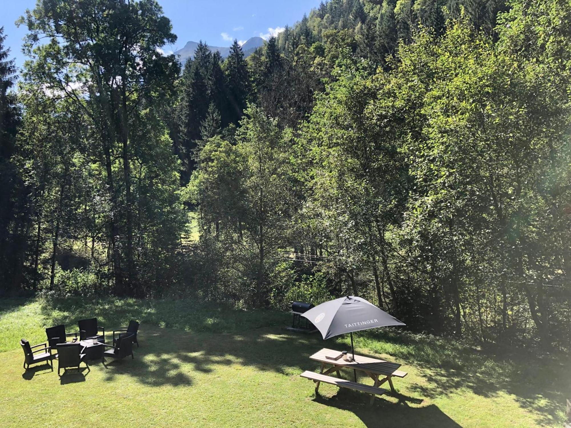 Chalet Riviere Du Bon Nant Location De 6 A 14 Personnes En Haute Savoie Saint-Gervais-les-Bains Kültér fotó